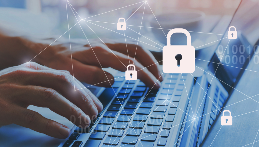 Mãos digitando em um teclado de computador, cercadas por ícones de cadeados e conexões digitais, representando segurança cibernética e proteção de dados online.