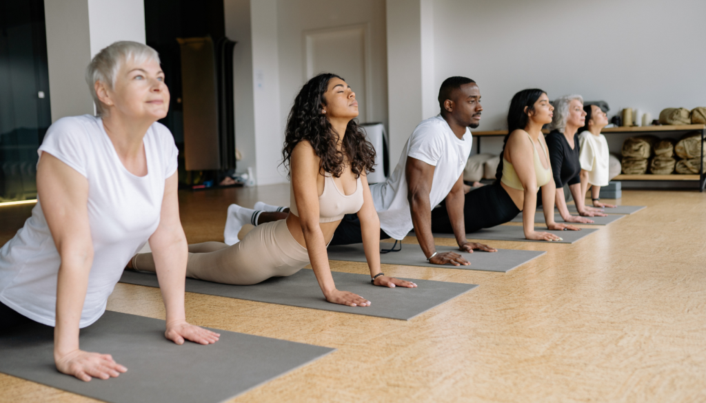 yoga imagem sobre benefícios do yoga